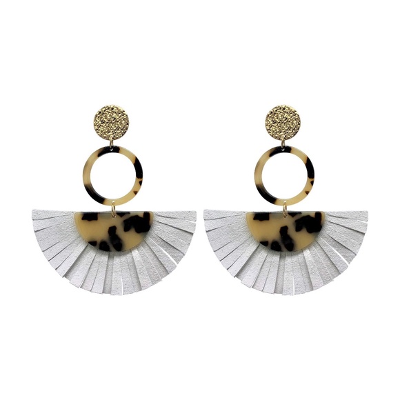 Tortoise Shell Earrings with White Leather Tassels - Picture 1 of 2